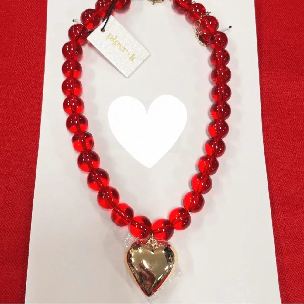 NWT ⚜️♥️⚜️ Piper K Gorgeous Red Beaded Glass Necklace - Picture 5 of 15